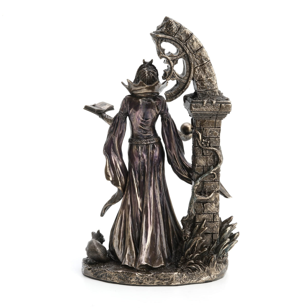 Aradia witch statue for shelf mantel and desk display